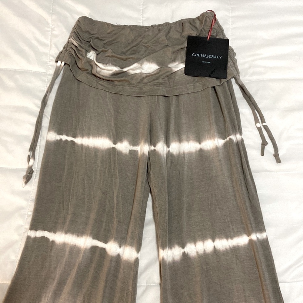 Women swim coverup pants